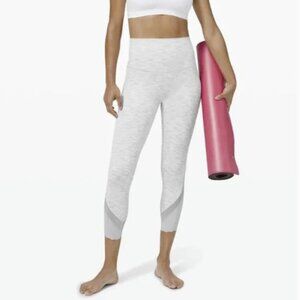 Lululemon Wunder Under Crop High-Rise *Roll Down Scallop Full-On Luxtreme 23"